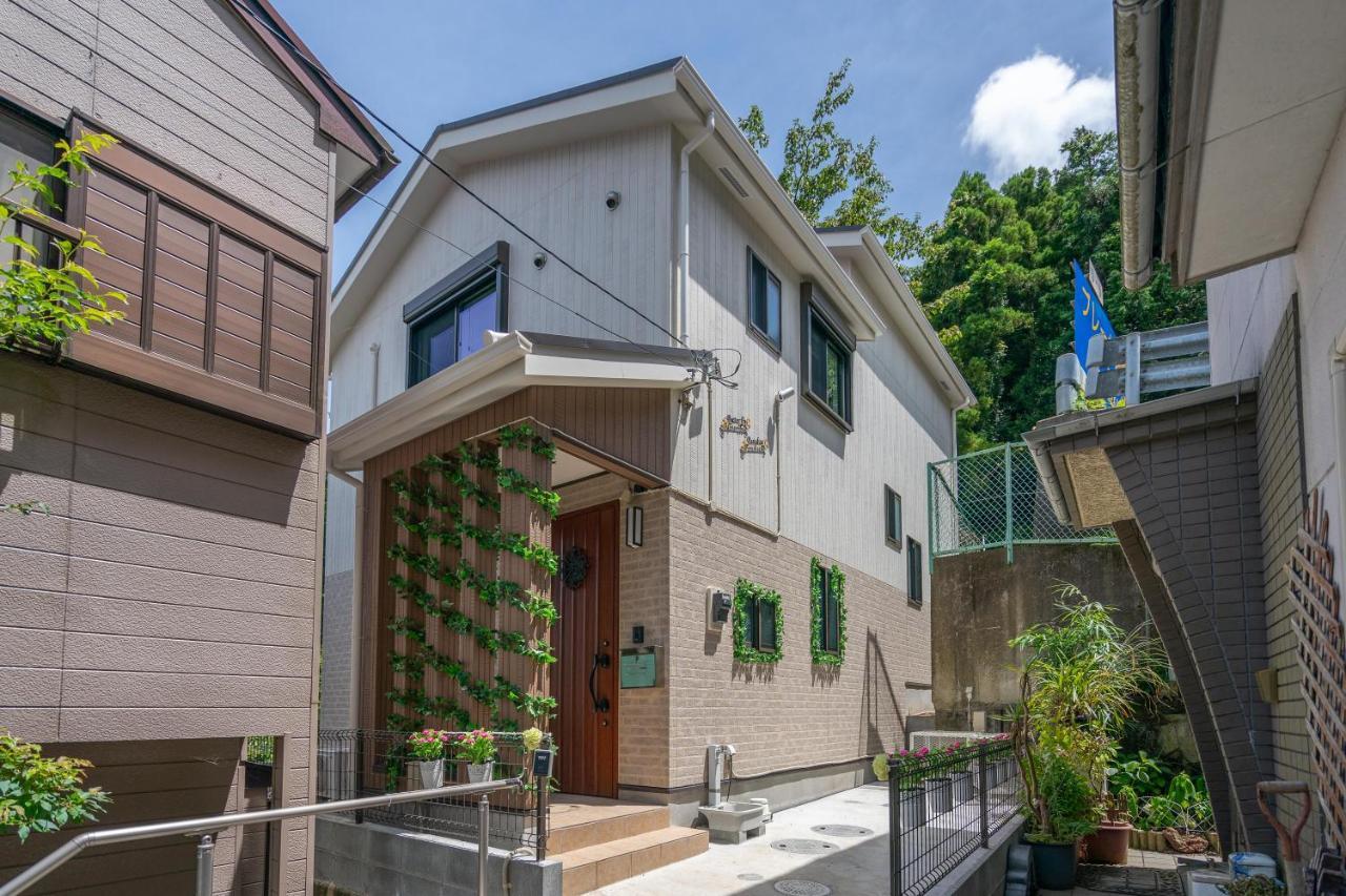 Butterfly Paradise Hakone-Yumoto Exterior photo